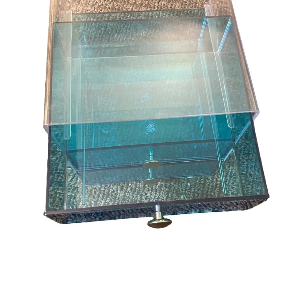 Plastic 3 Drawer Square Vanity, 6.5” X 6.5” X 6.5”